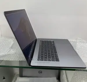Laptop Apple MacBook Pro 2019 16GB Intel Core I7 SSD 512GB