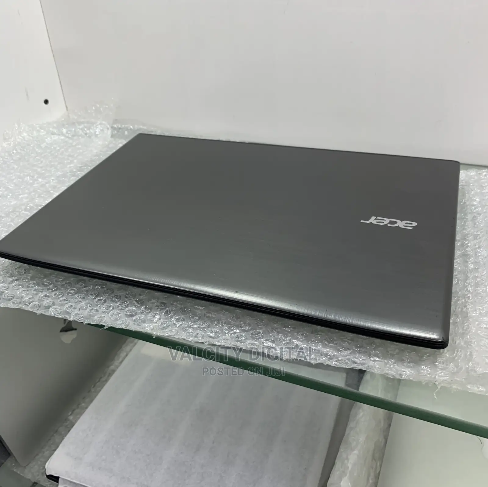 Laptop Acer Aspire E5-575g 8GB Intel Core I5 SSD 256GB