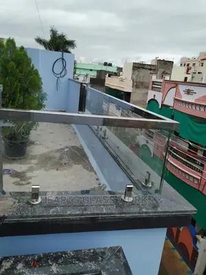 10mm Plain Frameless Glass Balustrade