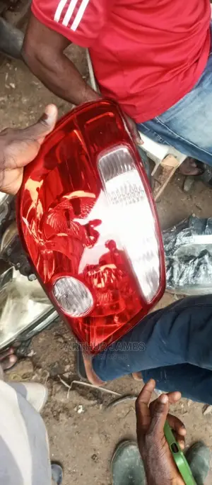 Back Right Mitsubishi Outlander 2007