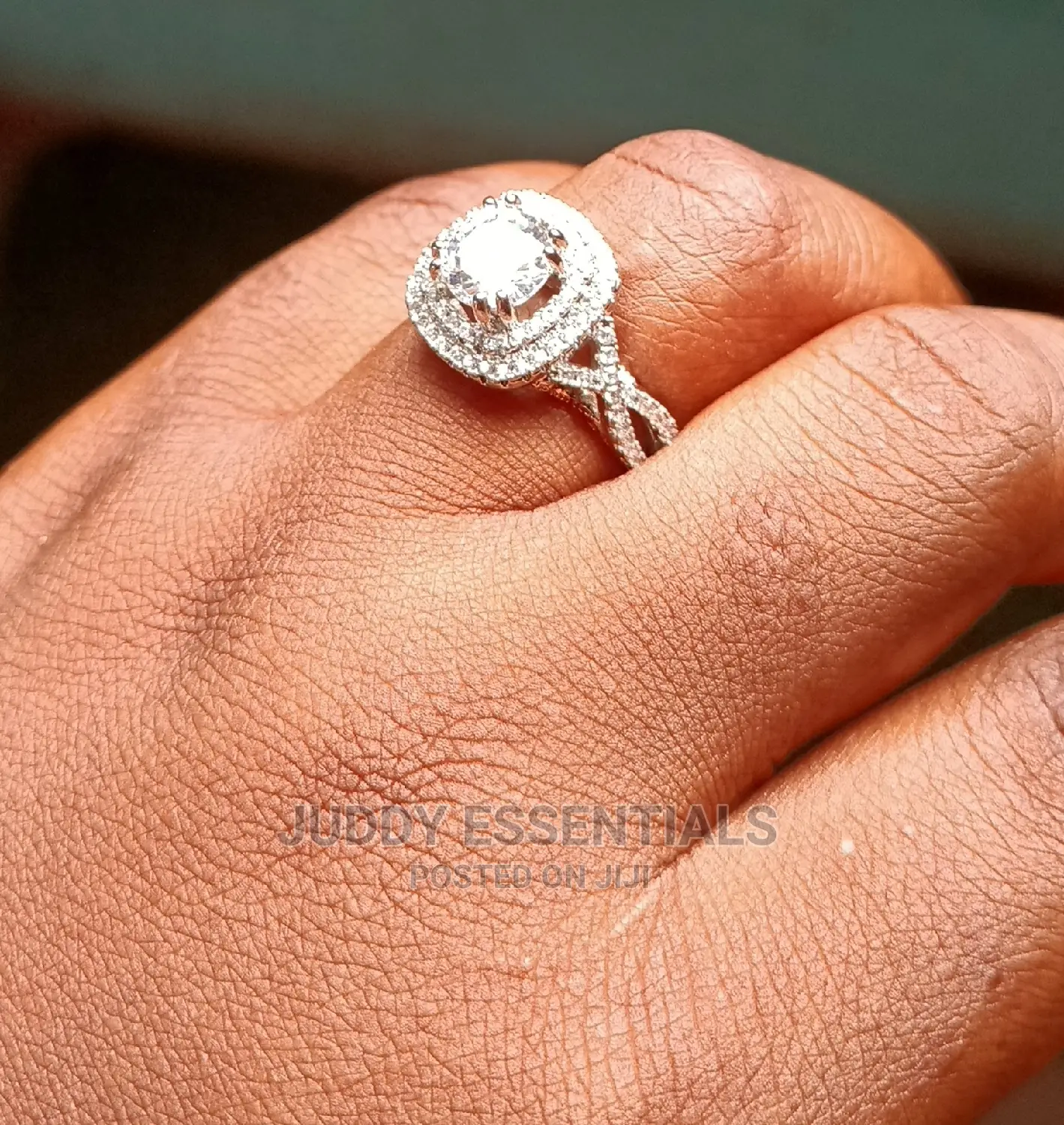 Silver Diamond Engagement Rings