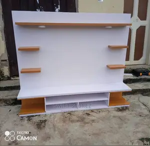 Swift Tv Unit