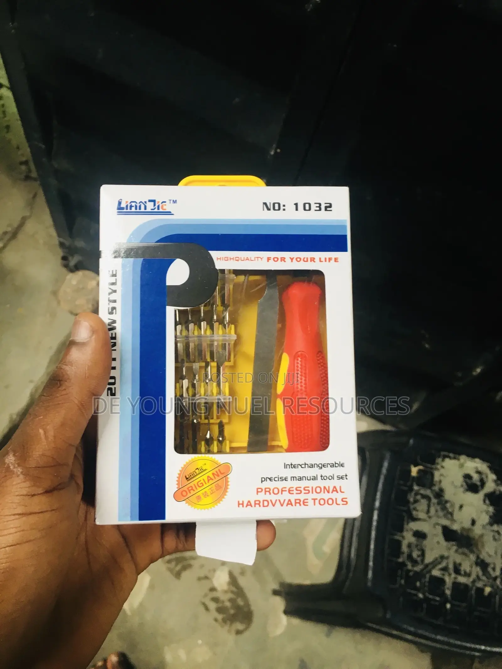 Electronics Screw Driver Set