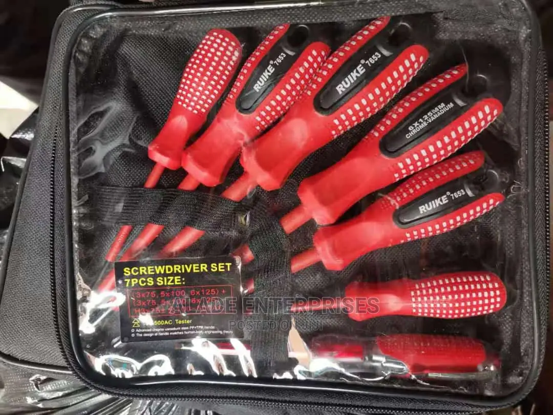 Ruike Electrical Insulated Screwdriver Set - 7 Pieces