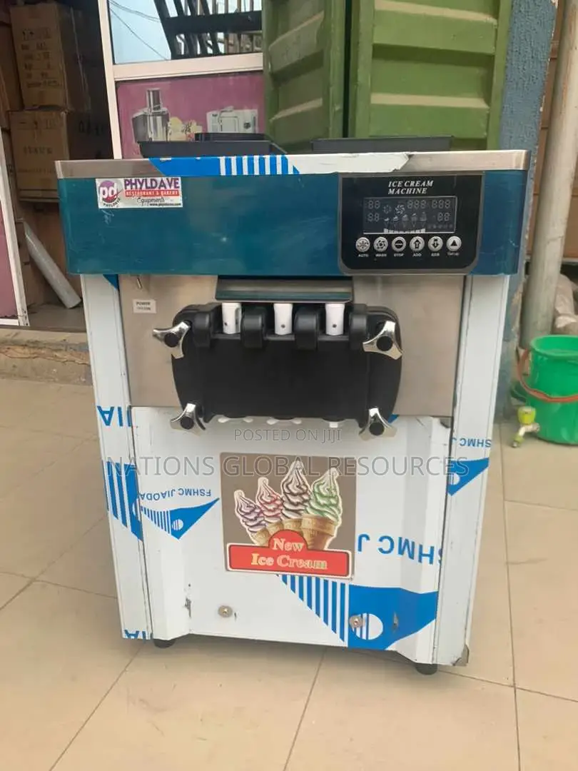 Table Top Ice Cream Machine With Dispenser