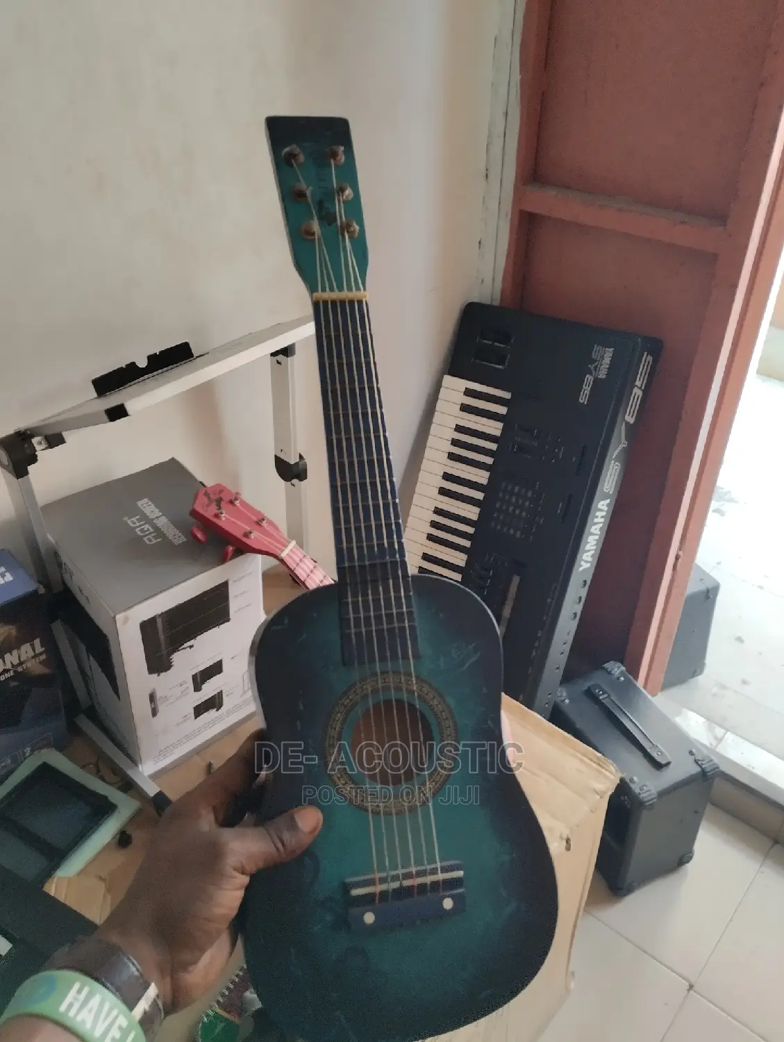 Uk Used Affordable Ukulele