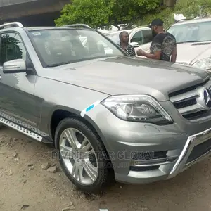 Mercedes-Benz GLK-Class 350 4MATIC 2014 Gray
