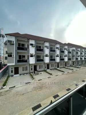4bdrm Townhouse/Terrace in Ikate for Sale