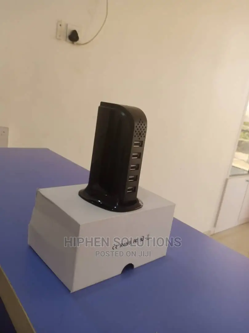 Hidden Camera USB Port Charger