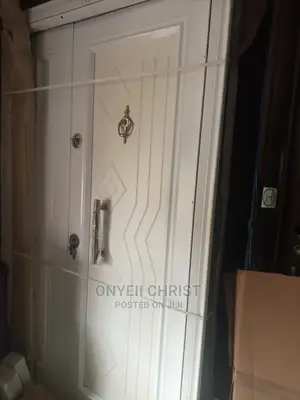 4ft Turkey White Door