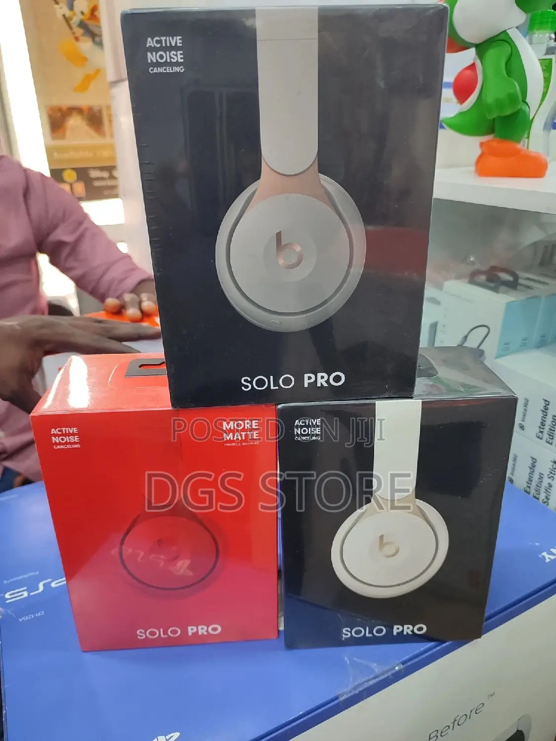 Beats Solo Pro Bluetooth Headphone