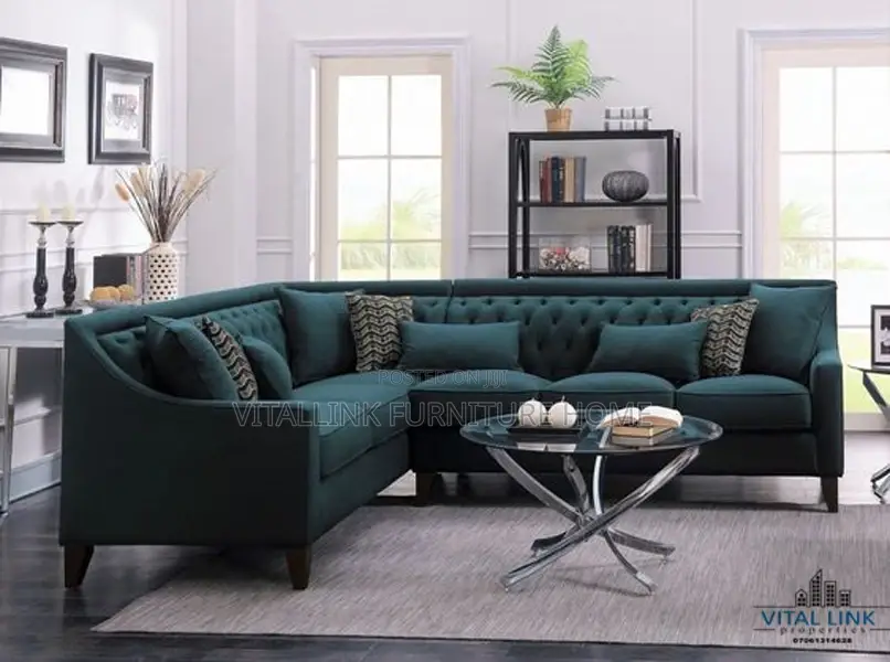 Luxuriously Designed L-Shaped Sofa