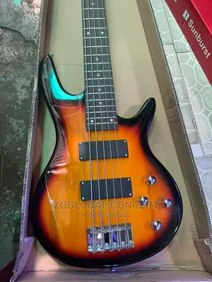 Professional Base Guitar 5 Strings 24flats With Bag Belt