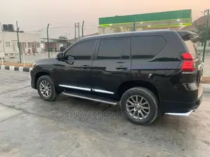 Very Clean Prado Jeep