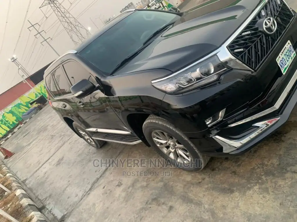 Very Clean Prado Jeep