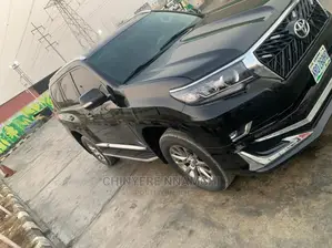 Very Clean Prado Jeep