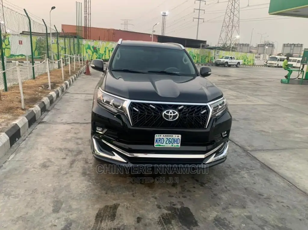 Very Clean Prado Jeep