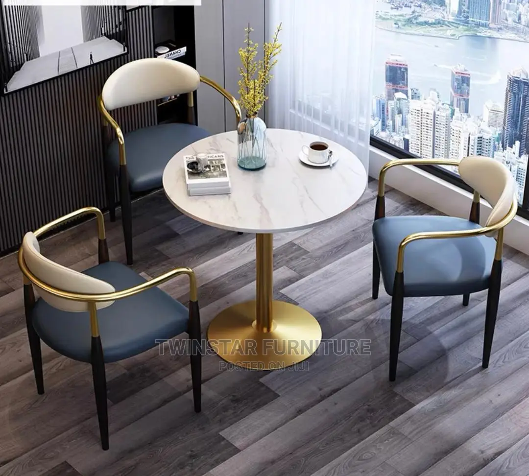 New Modern Luxury Table With Chairs