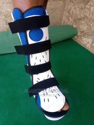 Aircast Walking Boot Brace