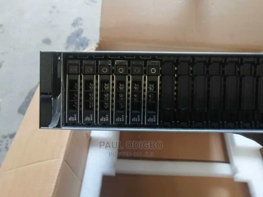 New Server Dell PowerEdge R740xd 64GB Intel Xeon HDD+SSD 4T
