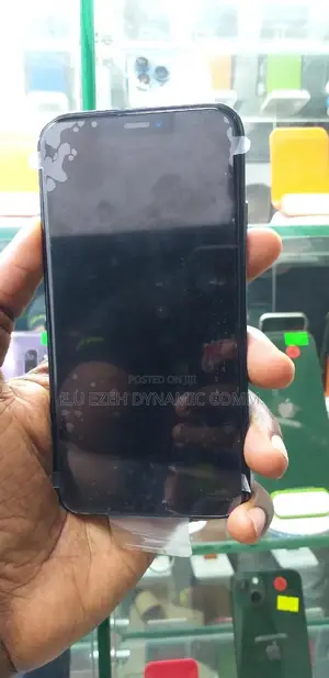 Apple iPhone XR 64 GB Green