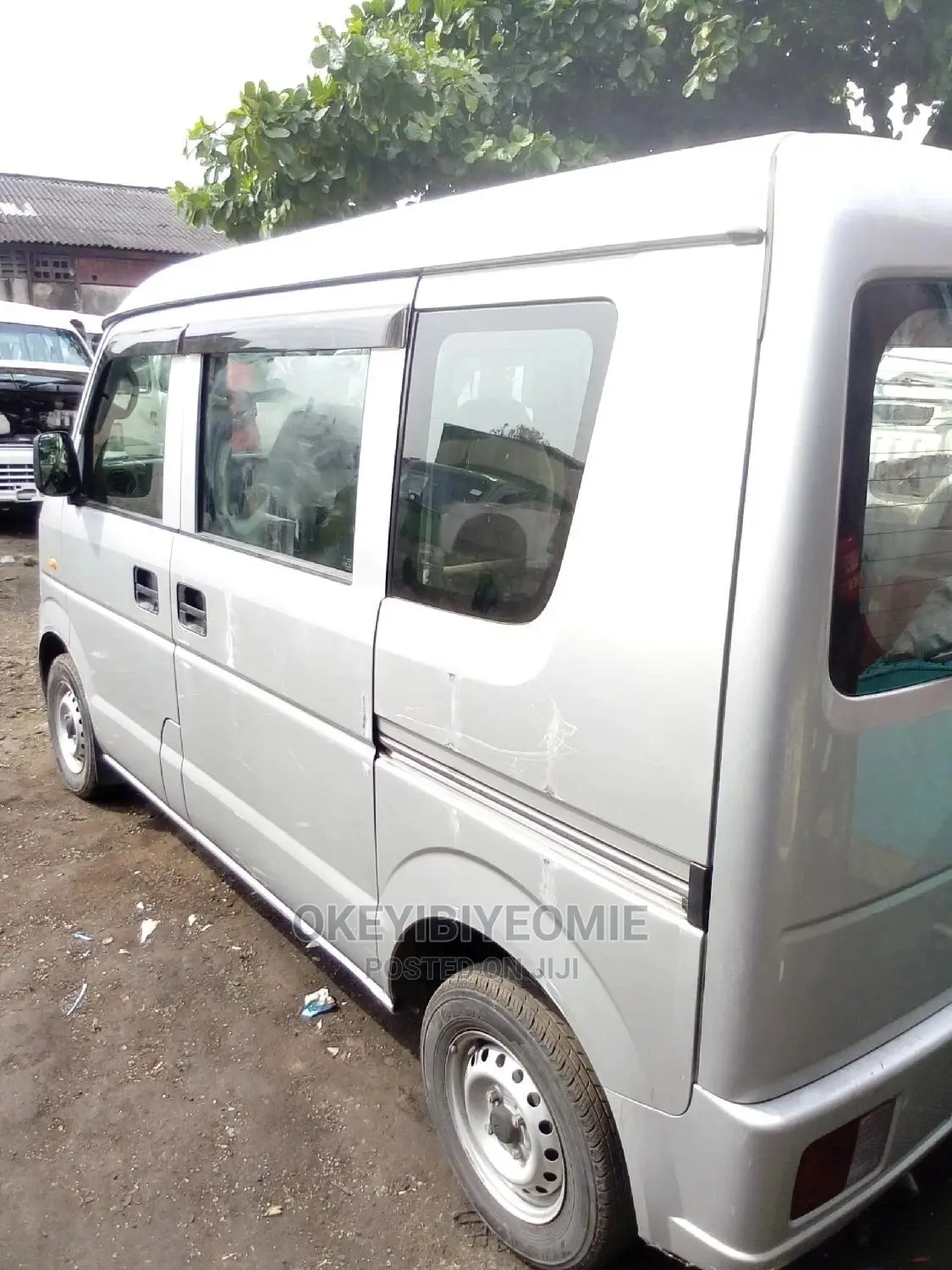 Daihatsu Hijet 2010 Silver
