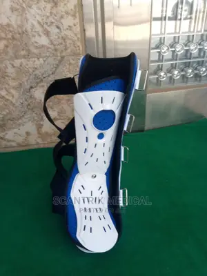 Air Walker Cast for Broken Foot