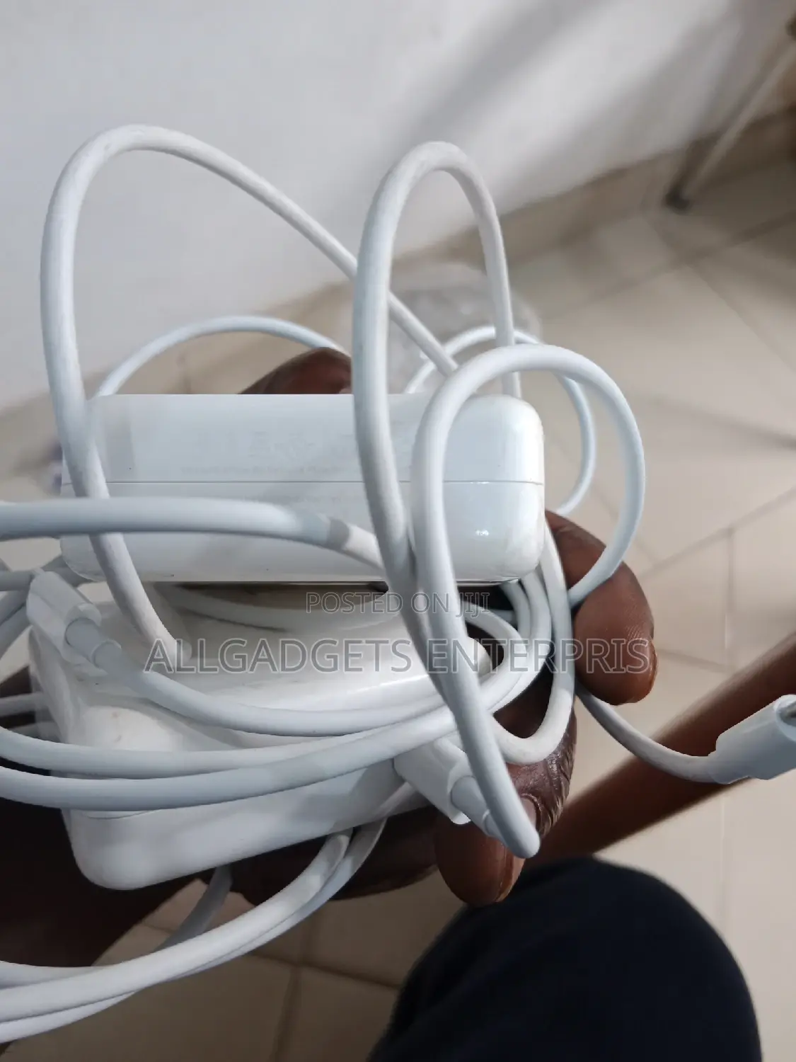 Apple Macbook Charger Type C and Magnetic