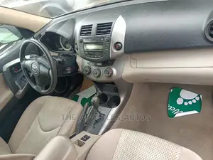 Toyota RAV4 4x4 2007 Gold