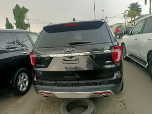 Ford Explorer 2016 Black