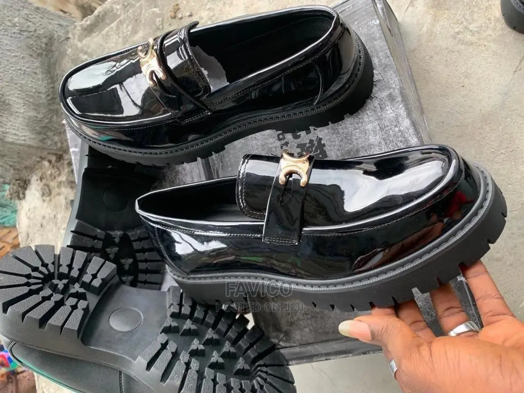 Black Shoes