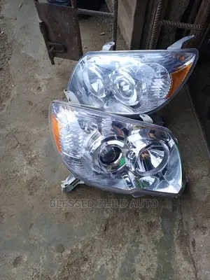 Headlamp Toyota 4runner 2006-2008