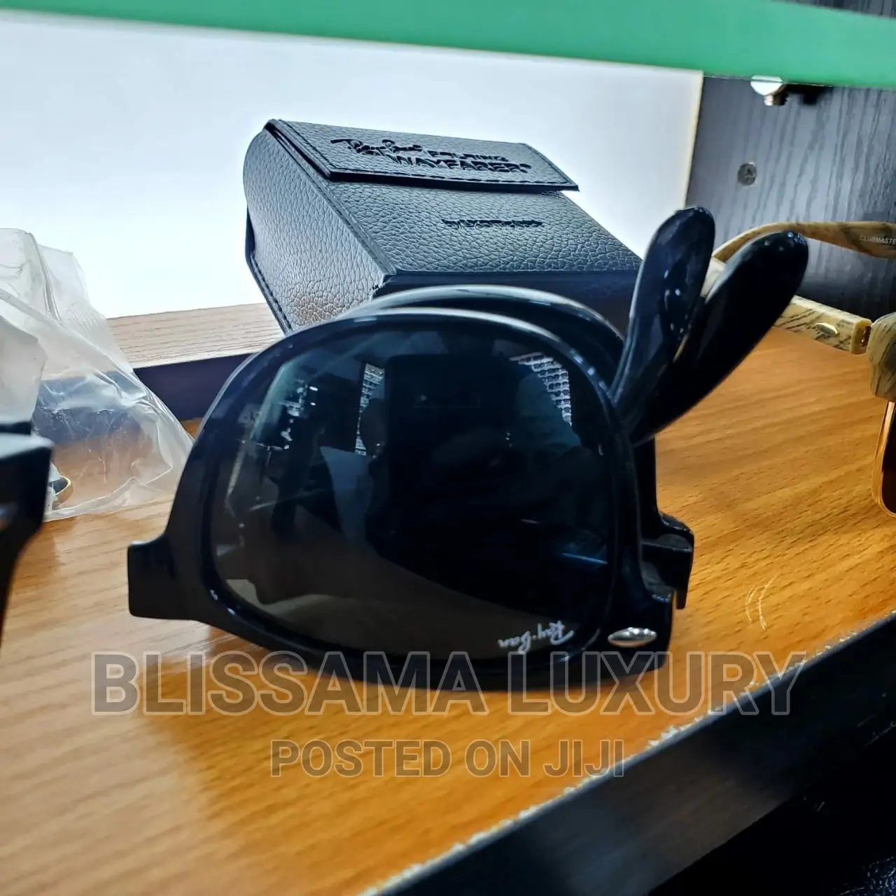 Quality Foldable Ray-Ban