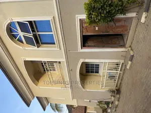 2bdrm Block of Flats in Dawaki for rent