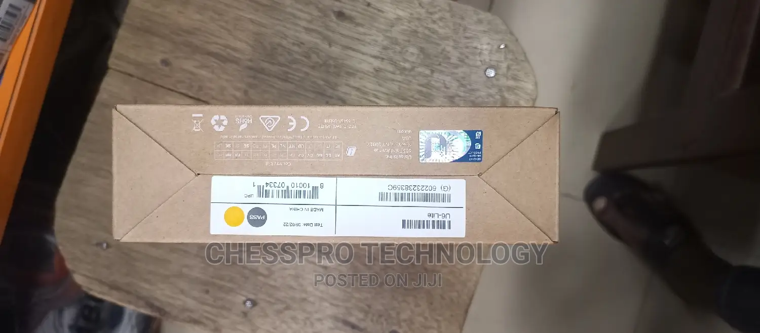 Ubiquiti U6-Lite