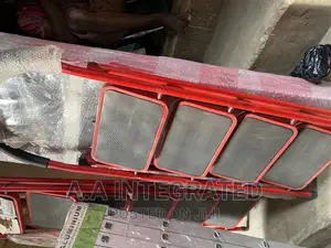 4 Steps Ladder