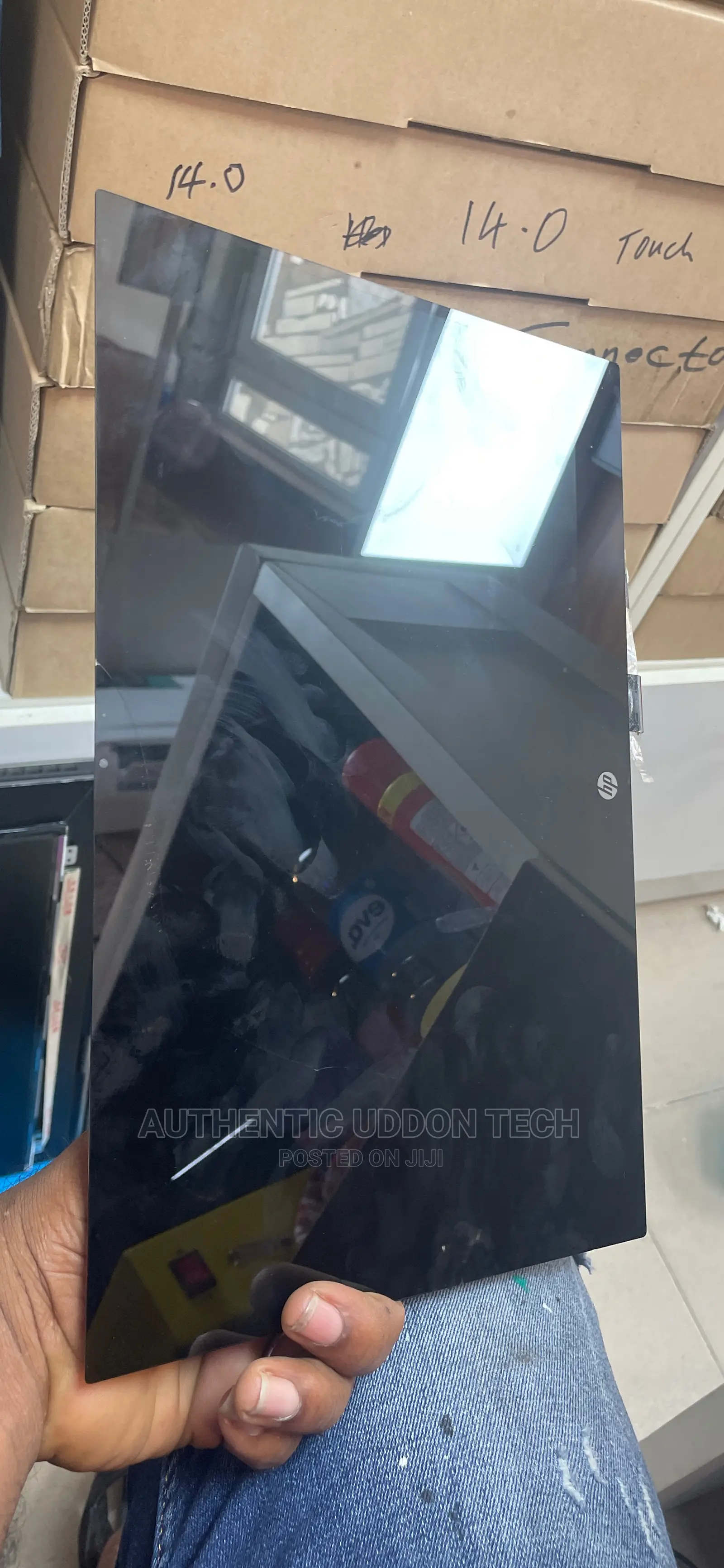 Hp14- Dw Touch Screen