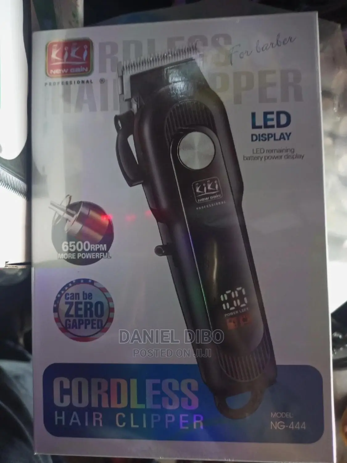 Kiki LED Lights Display Clipper