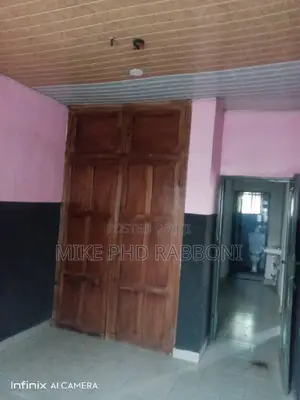 3bdrm Block of Flats in Old G R.A Enugu for Rent