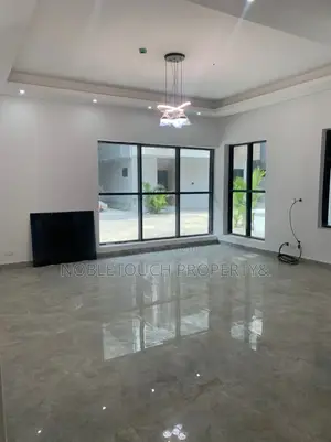 5bdrm Duplex in Oniru Estate Lekki for Sale