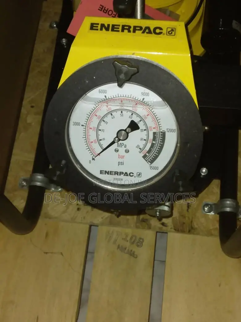 Enerpac Hydraulic Torque Machine