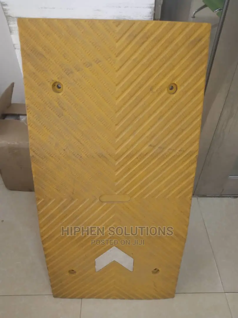 Rubber Speed Bump 70mm