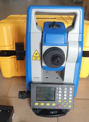 Stonex R3 Total Station