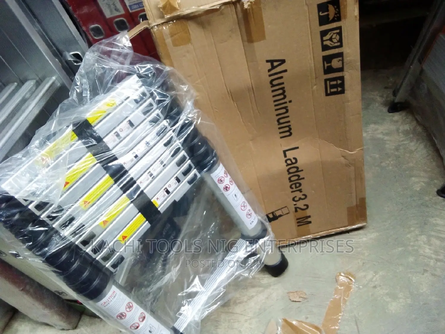3.2 , 11fit Telescoping Ladder
