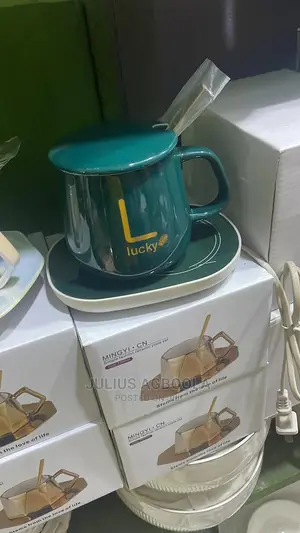 Ceramic Coffee Mug With Automatic Heating Pad