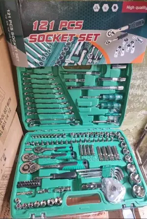 121 Pcs Socket Set