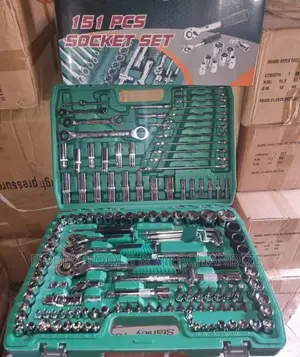 Chrome Vanadium 151 PCS Socket Set