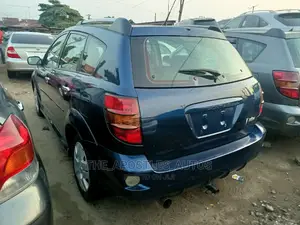 Pontiac Vibe AWD 2006 Blue