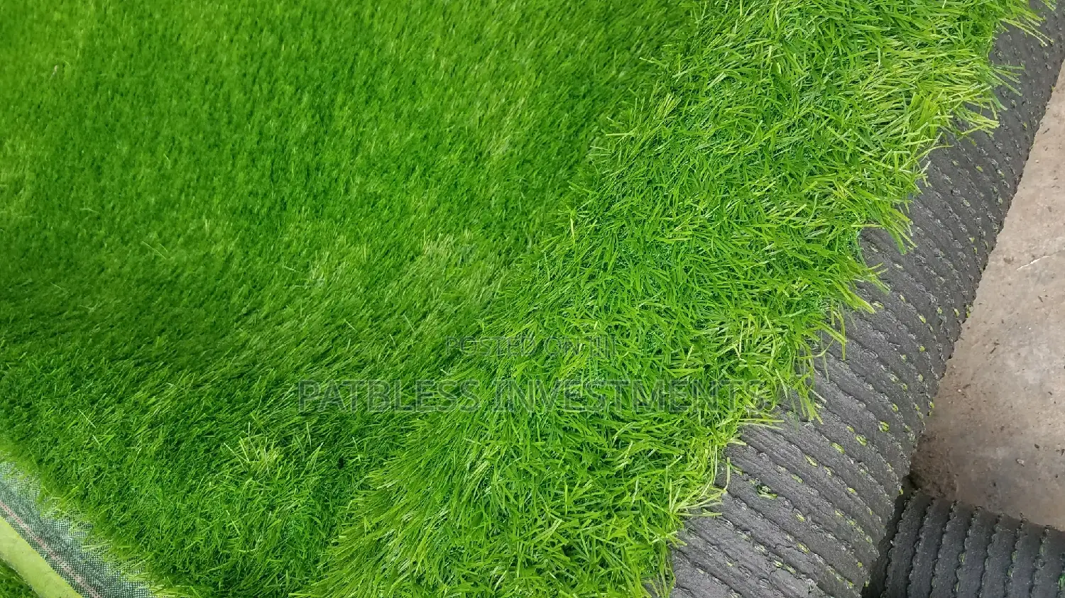 Grass Carpet, #7000 Per SQM 30mm