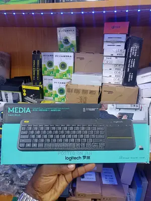 Logitech K400plus Wireless Keyboard Tv Touch With Inbuilt